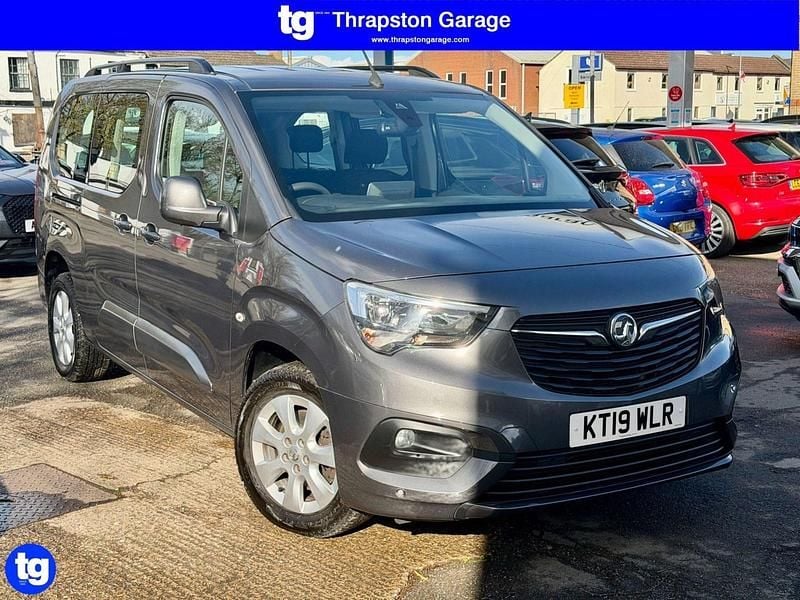 Used Vauxhall Combo S 110 HP (80 kW) 2019 Grey MPV