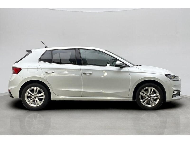 Used Skoda Fabia SE L 85 HP (62 kW) 2025 Moon white metallic Hatchback