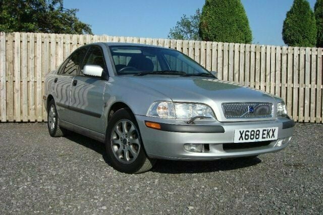 Used Volvo S40 122 HP (89 kW) 2000 Sedan