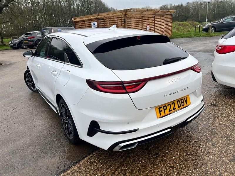 Used Kia ProCeed GT-Line 2022 White Estate