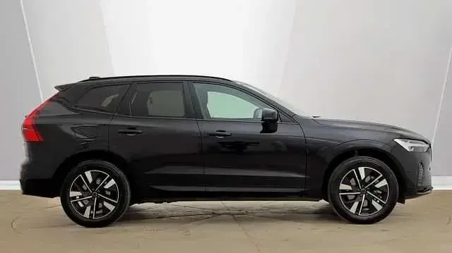 Second-hand Volvo XC60 Plus 247 CP (181 kW) 2026 SUV