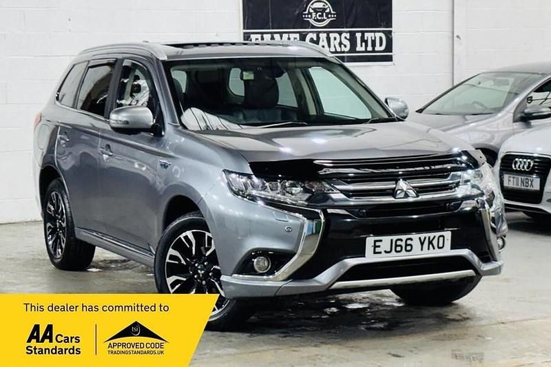 Used Mitsubishi Outlander P-HEV 2016 Grey Estate