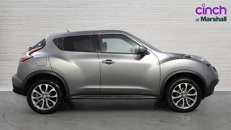 Used Nissan Juke Tekna 117 HP (86 kW) 2018 Grey SUV