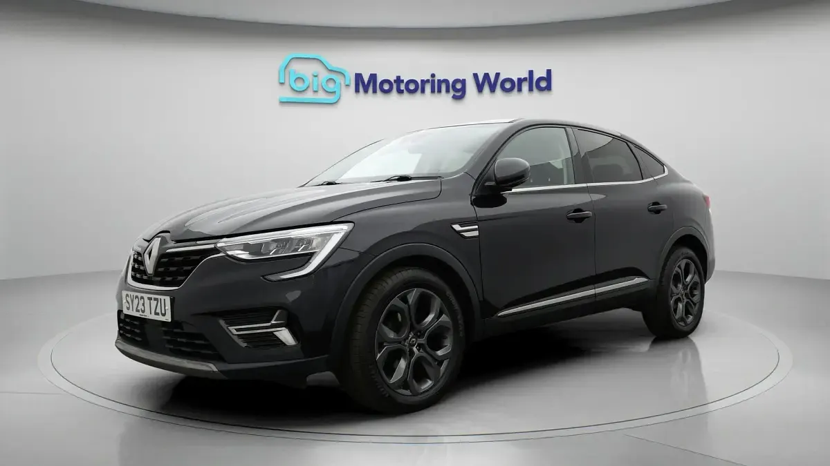 Gebraucht Renault Arkana Techno 150 PS (110 kW) 2023 Schwarz SUV