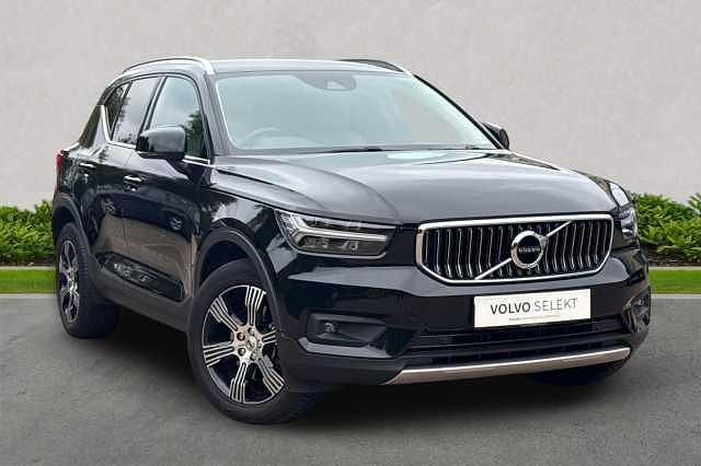 Used 2020 Volvo XC40 Inscription SUV | £23,499 (Fair price) - Image 1/4