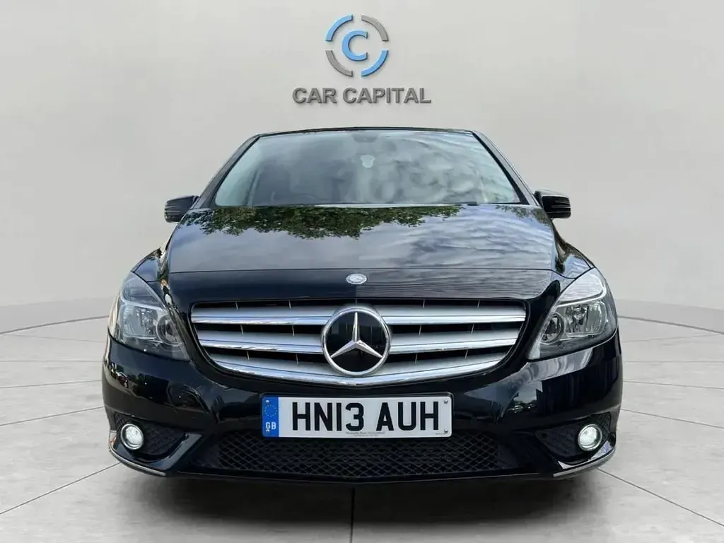 Begagnad Mercedes B180 SE 122 HK (89 kW) 2013 Svart Minibuss