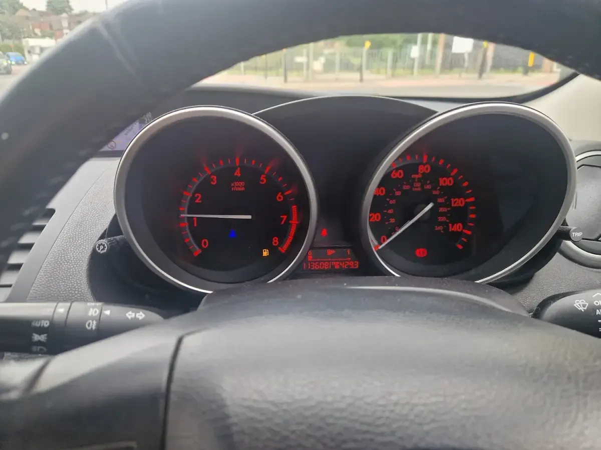 Used Mazda 3 Inclusive 2011 Silver Hatchback