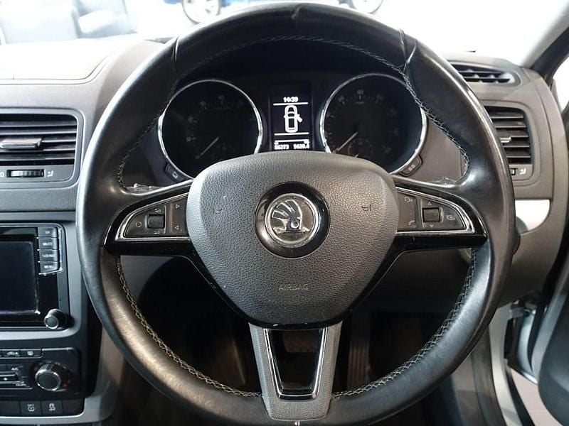 Used Skoda Yeti SE 110 HP (80 kW) 2017 Silver SUV