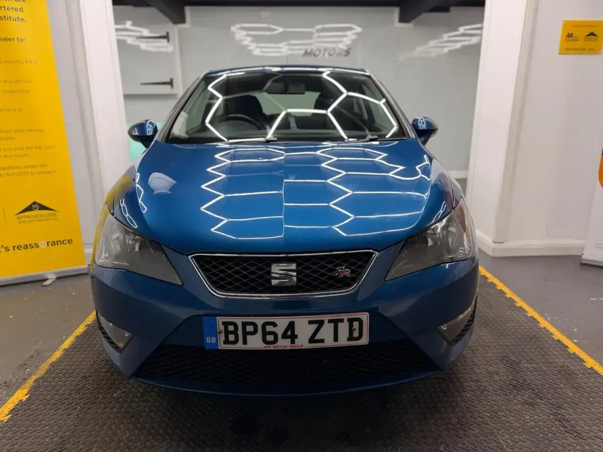 Usado Seat Ibiza FR 2015 Azul Citadino