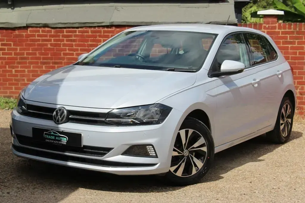 Used VW Polo SE 80 HP (58 kW) 2020 Silver Hatchback