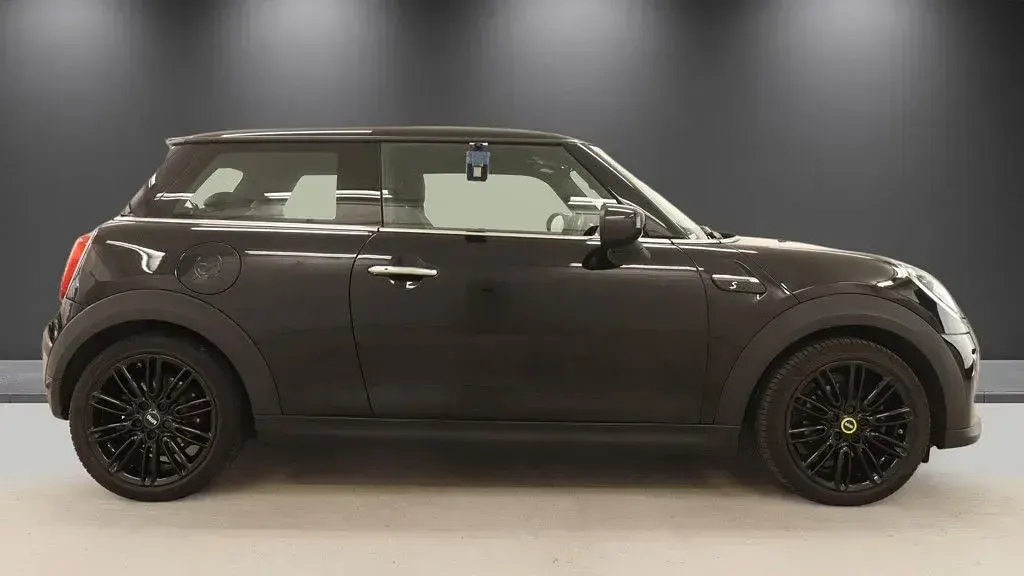 Used Mini Cooper SE Hatch 135 kW (184 HP) 2021 Hatchback