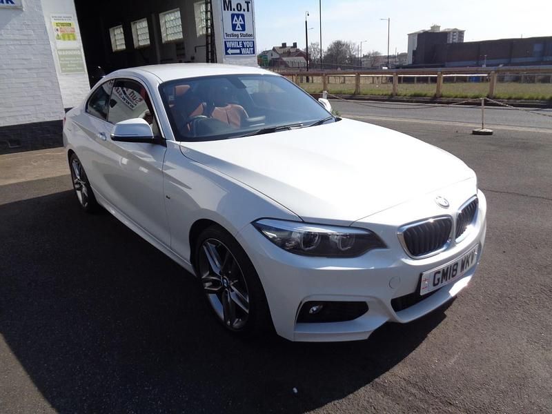 White Used 2018 BMW 218 M Sport Coupe | £10,595 (Fair price) - Image 1/4