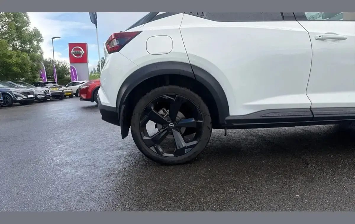 New Nissan Juke Tekna 143 HP (105 kW) 2025 White SUV