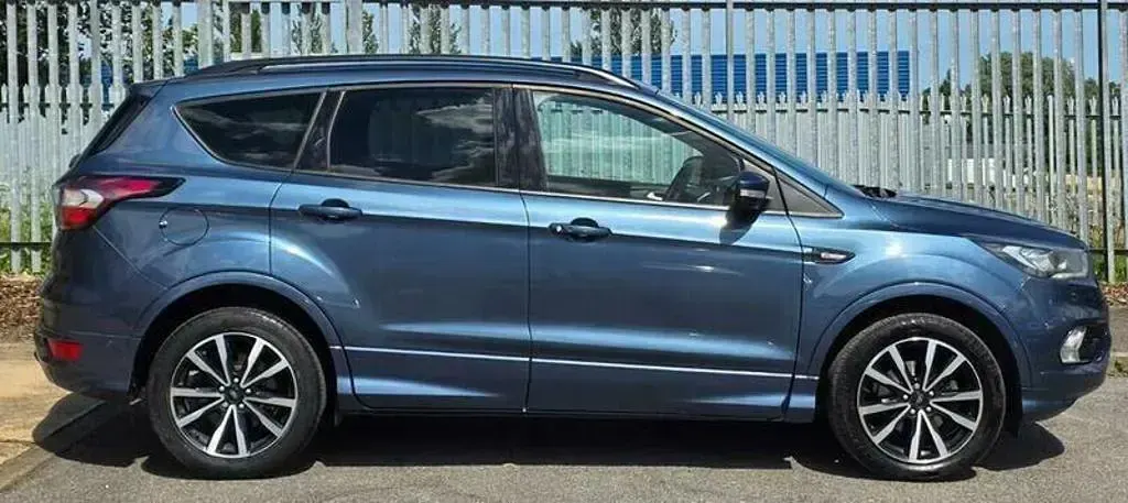 Used Ford Kuga ST-Line 150 HP (110 kW) 2019 Blue SUV