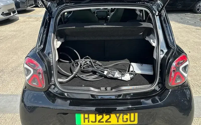Used Smart ForFour Electric Drive Exclusive 60 kW (82 HP) 2022 Hatchback