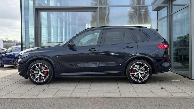 Used BMW X5 M Sport 335 HP (246 kW) 2022 Black SUV