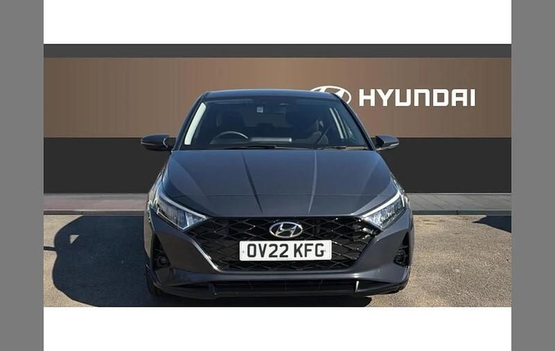Used Hyundai i20 Premium 99 HP (72 kW) 2022 Grey Hatchback
