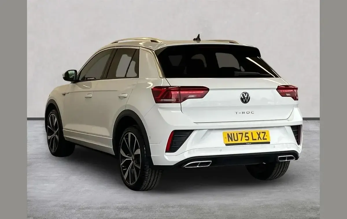 Gebraucht VW T-Roc Cabriolet R-line 147 PS (108 kW) 2025 Weiß SUV