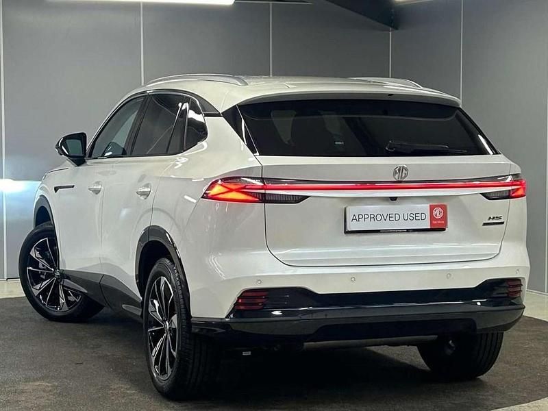 Usado MG HS SE 221 HP (162 kW) 2025 Branco SUV