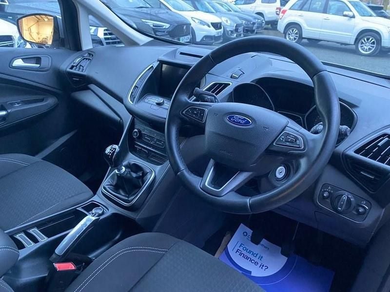 Used Ford C-MAX Zetec 100 HP (73 kW) 2017 Silver MPV