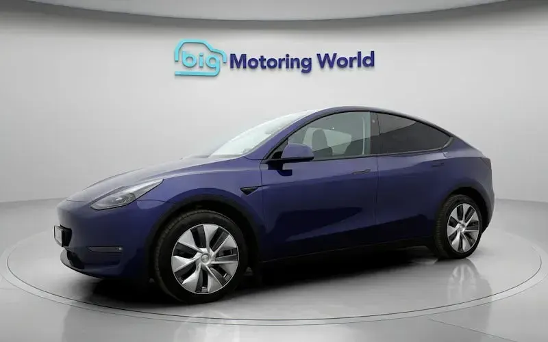Used Tesla Model Y Long Range AWD 286 kW (389 HP) 2025 SUV
