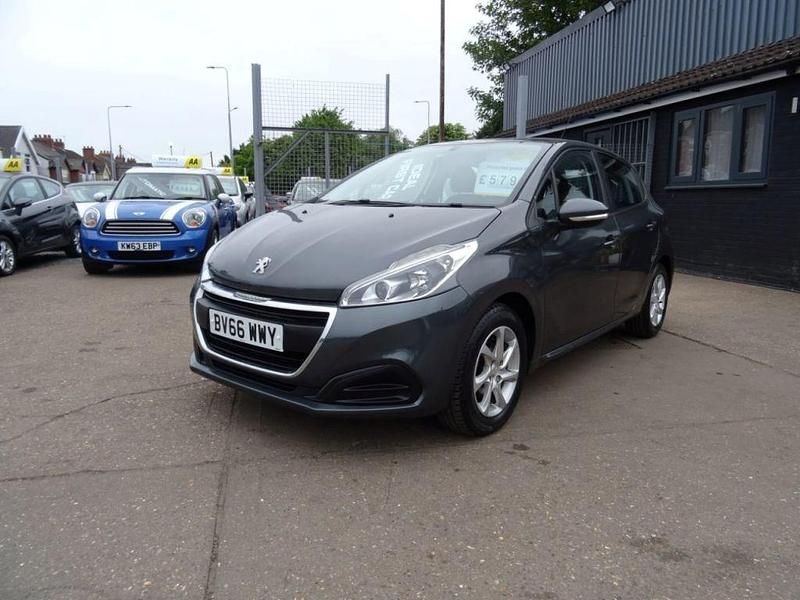 Grey Used 2016 Peugeot 208 Active Hatchback | £5,495 (Fair price) - Image 1/4