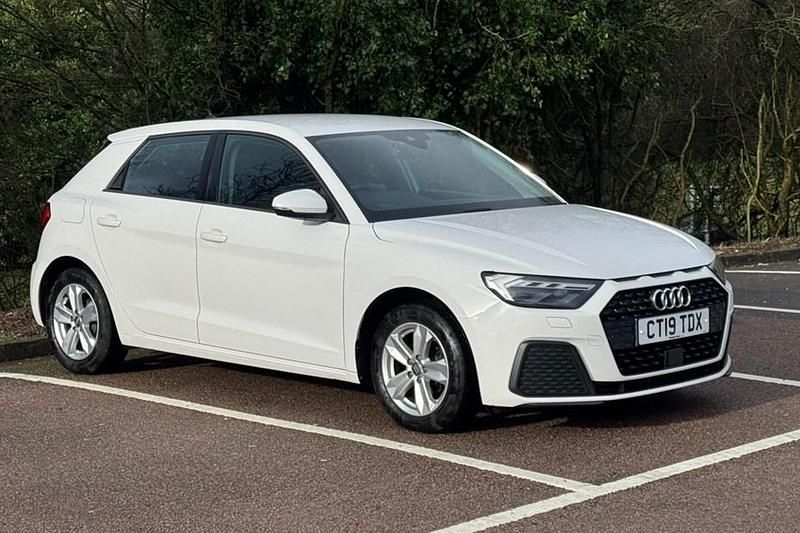 Used Audi A1 Sportback Design 95 HP (69 kW) 2019 Hatchback