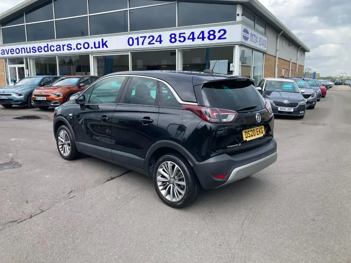 Used Vauxhall Crossland X 110 HP (80 kW) 2020 Black SUV