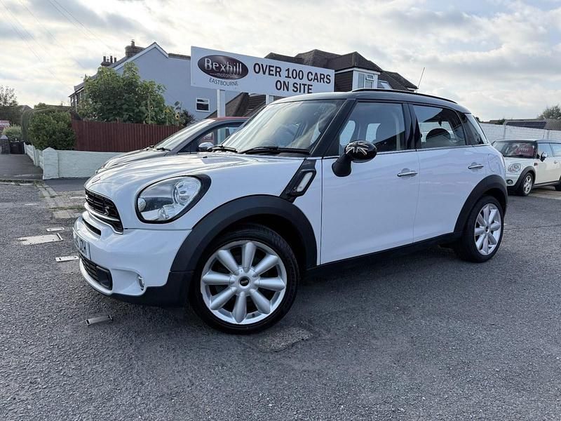 White Used 2015 Mini Cooper SD Countryman SUV | £7,999 (A bit pricey) - Image 1/4