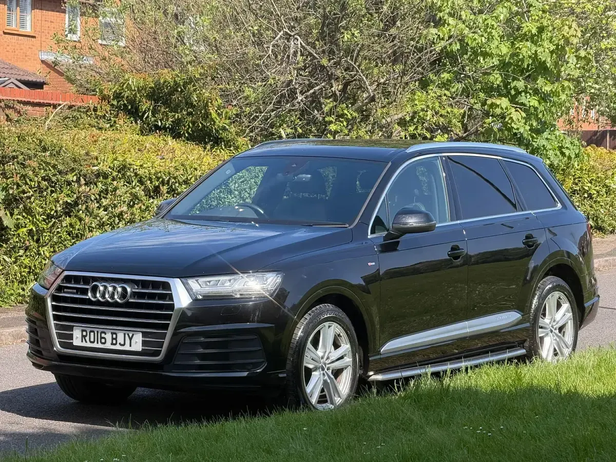 Used Audi Q7 S-Line 2016 Black SUV