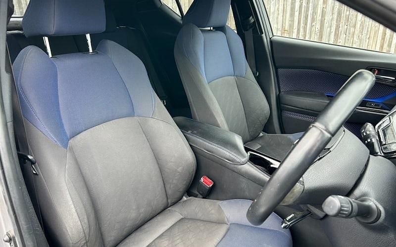 Usado Toyota C-HR 116 CV (85 kW) 2019 SUV