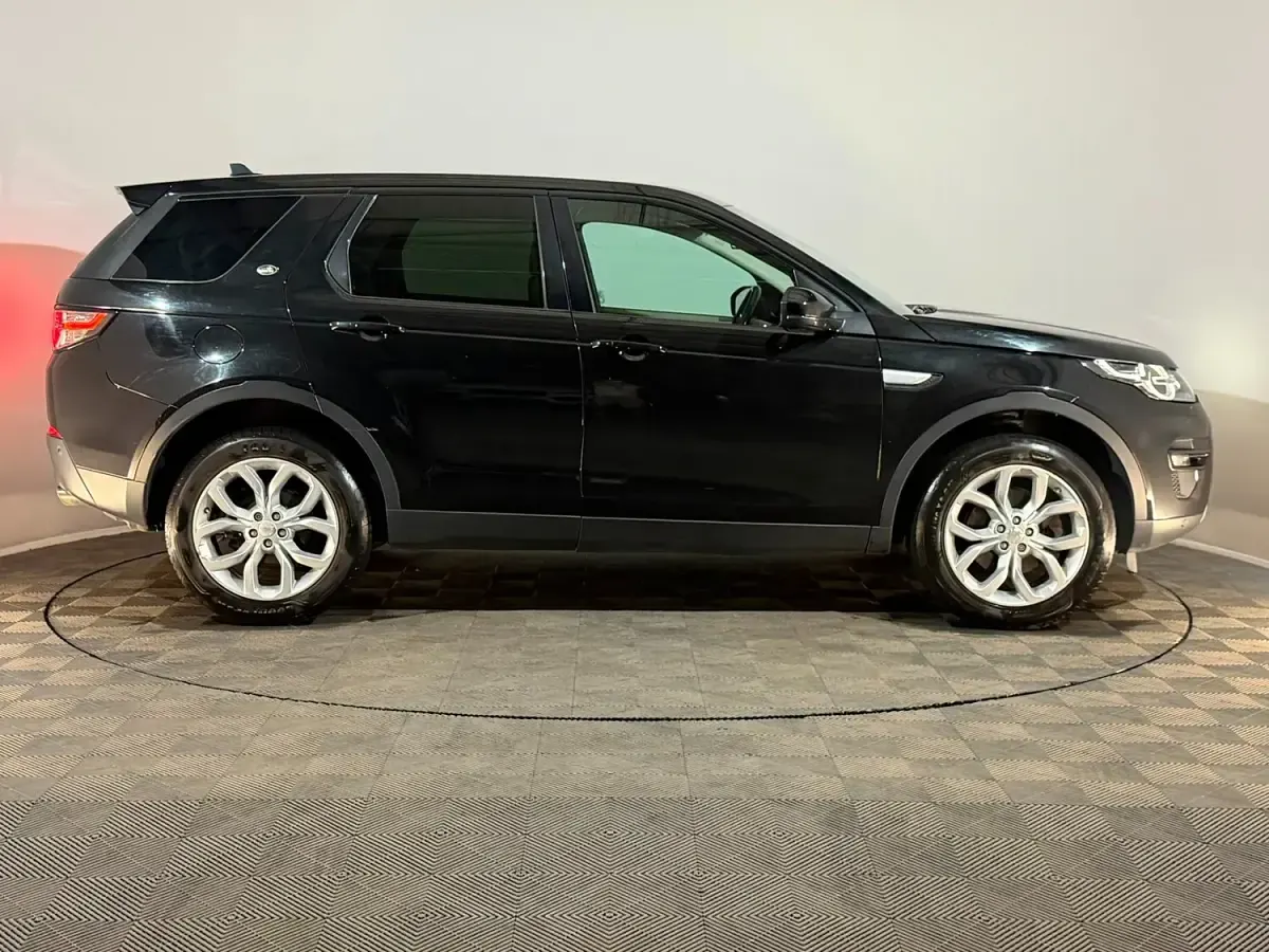 Used Land Rover Discovery Sport HSE 190 HP (139 kW) 2015 Black SUV
