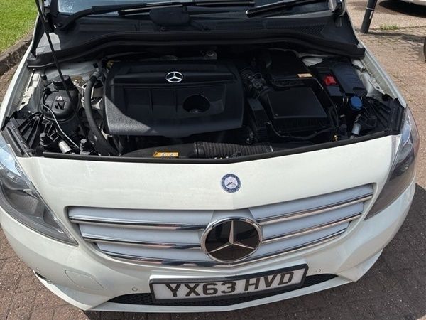 White Used 2013 Mercedes B180 SE MPV | £6,995 - Image 1/1