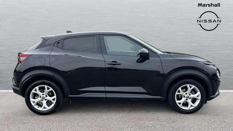 Used Nissan Juke N-Connecta 117 HP (86 kW) 2020 Black SUV