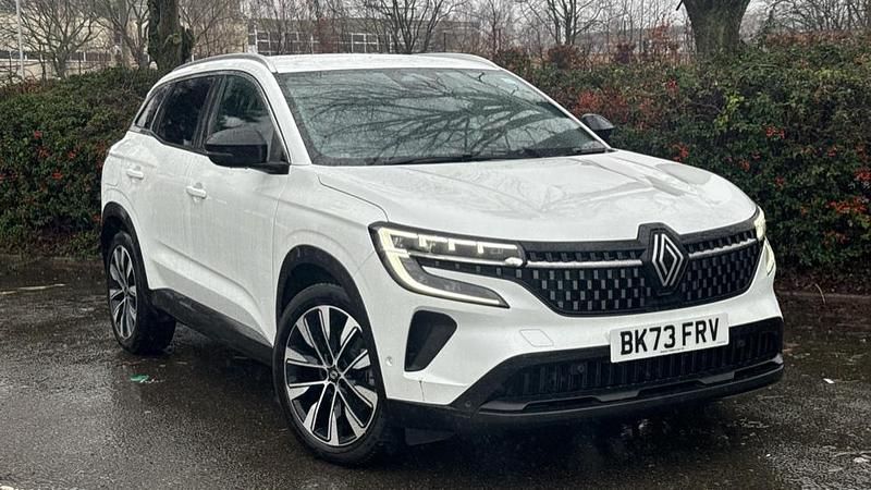 Used Renault Austral Techno 200 HP (147 kW) 2023 White  SUV