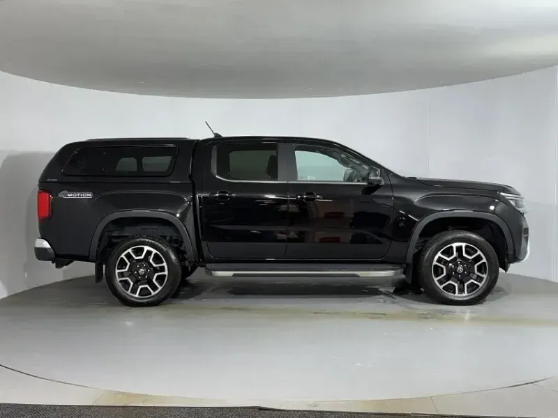 Used VW Amarok Style 240 HP (176 kW) 2023 Black Pickup