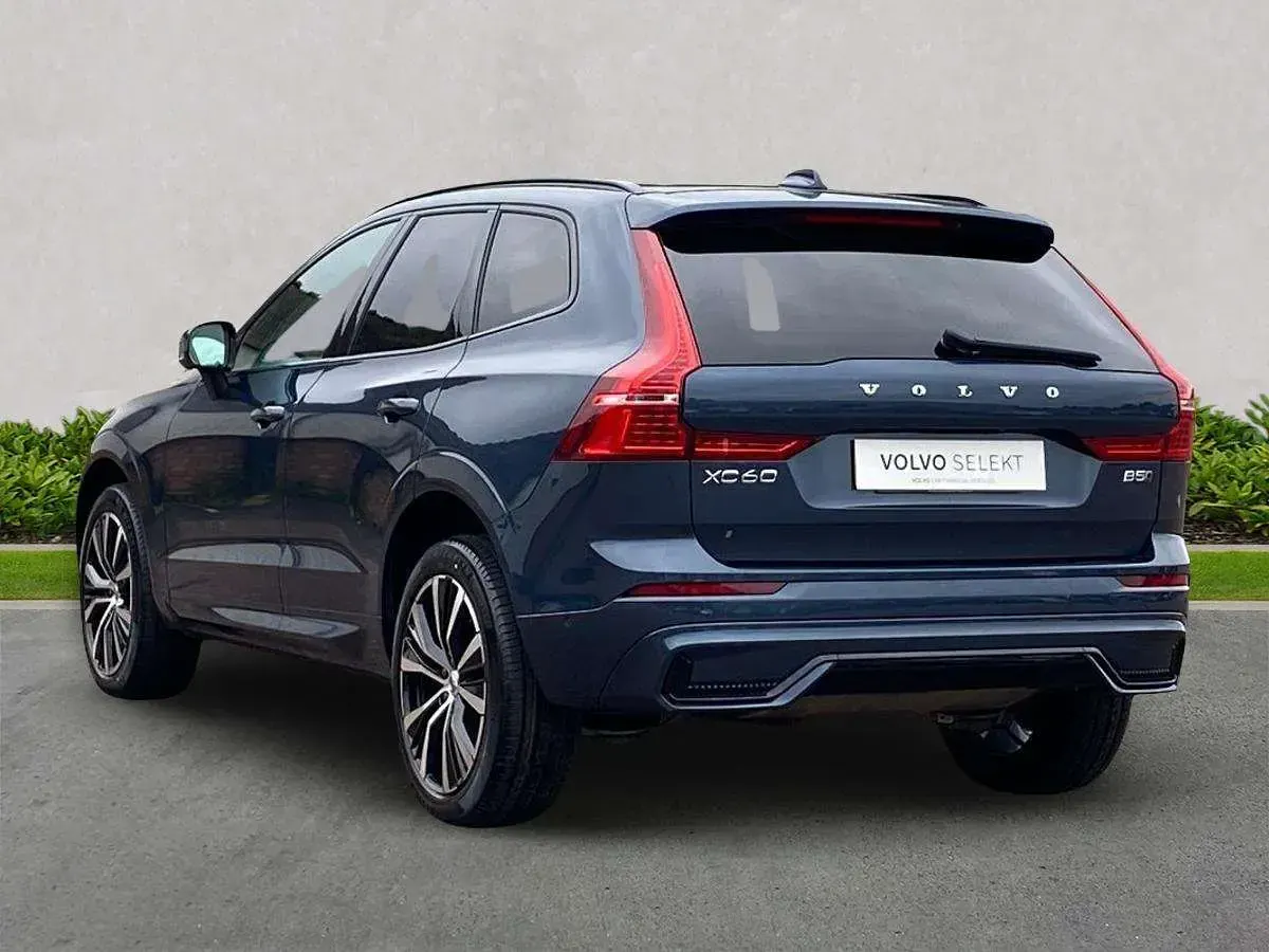 Used Volvo XC60 Ultra 2025 Blue SUV