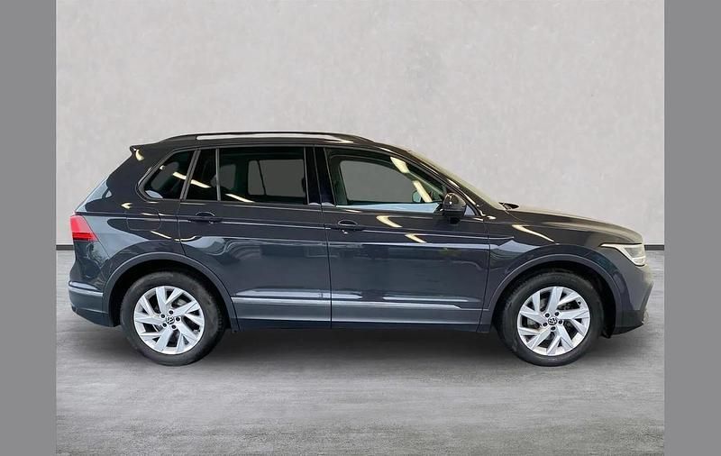 Used VW Tiguan Life 147 HP (108 kW) 2023 Grey SUV