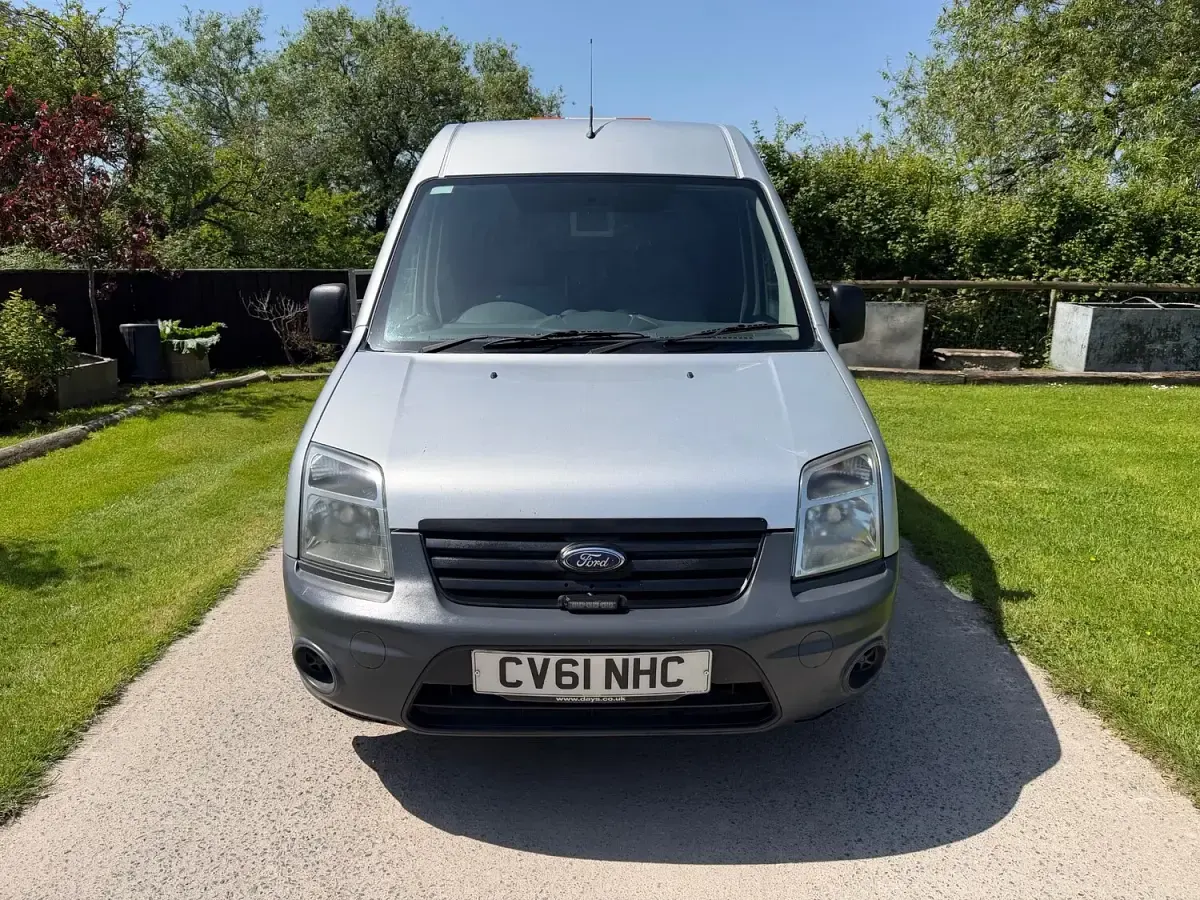 Used Ford Transit Connect 90 HP (66 kW) 2011 Silver MPV