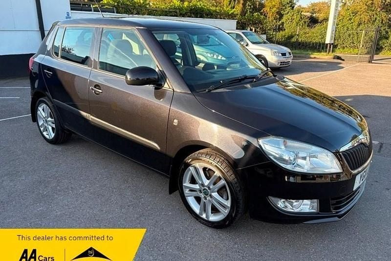 Black Used 2011 Skoda Fabia Elegance Hatchback | £4,490 (Fair price) - Image 1/1