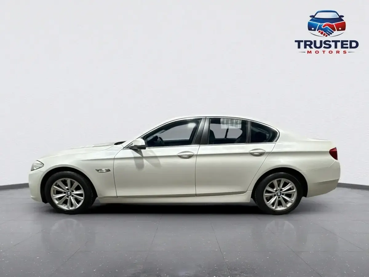 Used BMW 520 Comfort Edition 190 HP (139 kW) 2013 White Sedan