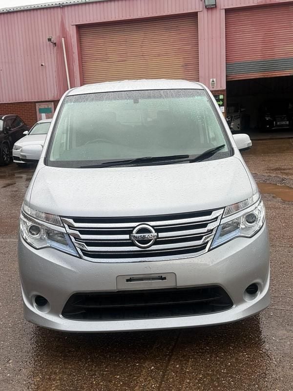 Used Nissan Serena 2015 Silver MPV