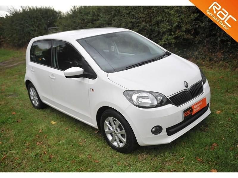 White Used 2014 Skoda Citigo Elegance Hatchback | £4,495 (Fair price) - Image 1/4
