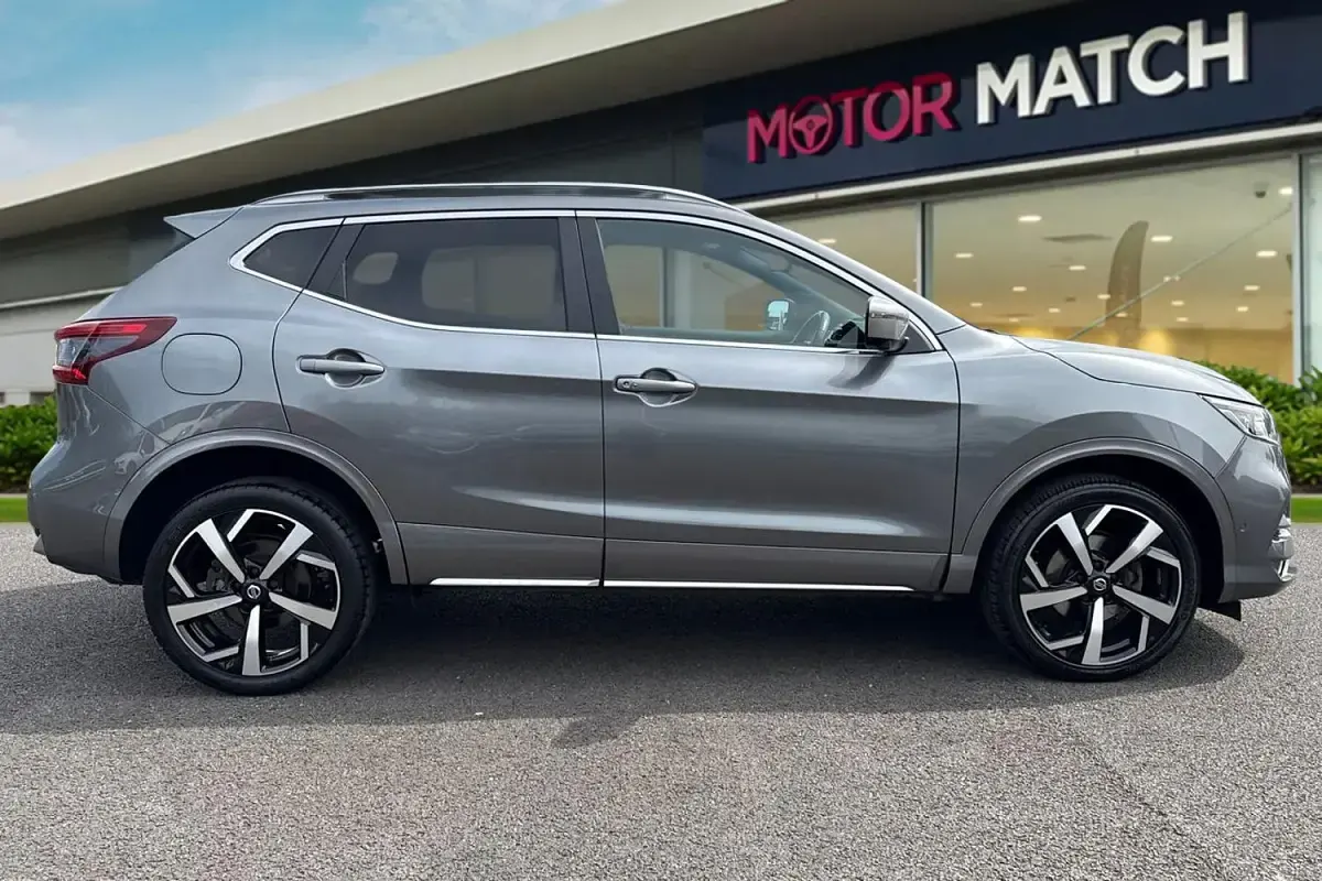 Used Nissan Qashqai Tekna+ 115 HP (84 kW) 2019 Grey SUV