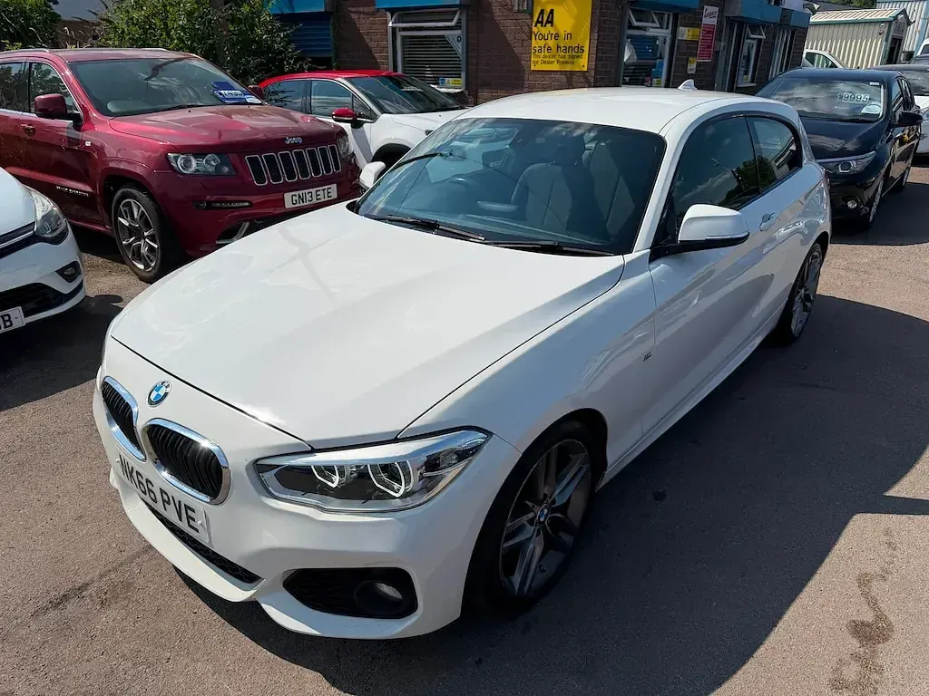 Used BMW 116 M Sport 116 HP (85 kW) 2016 White Hatchback