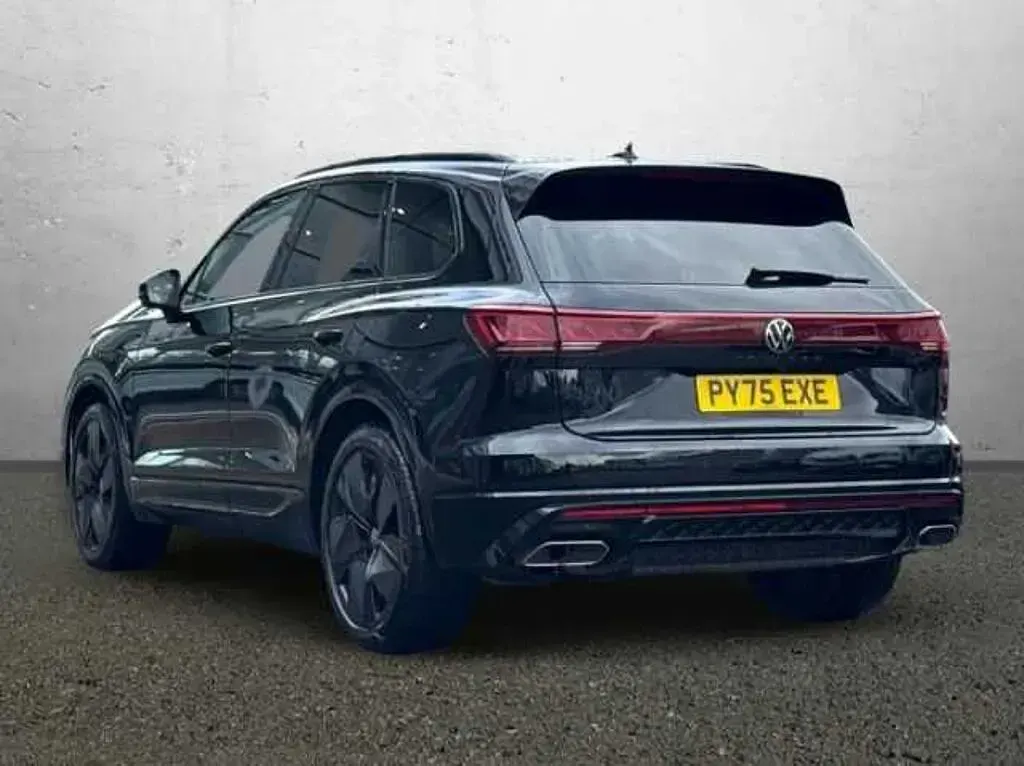 Used VW Touareg Black Edition 286 HP (210 kW) 2026 Black SUV