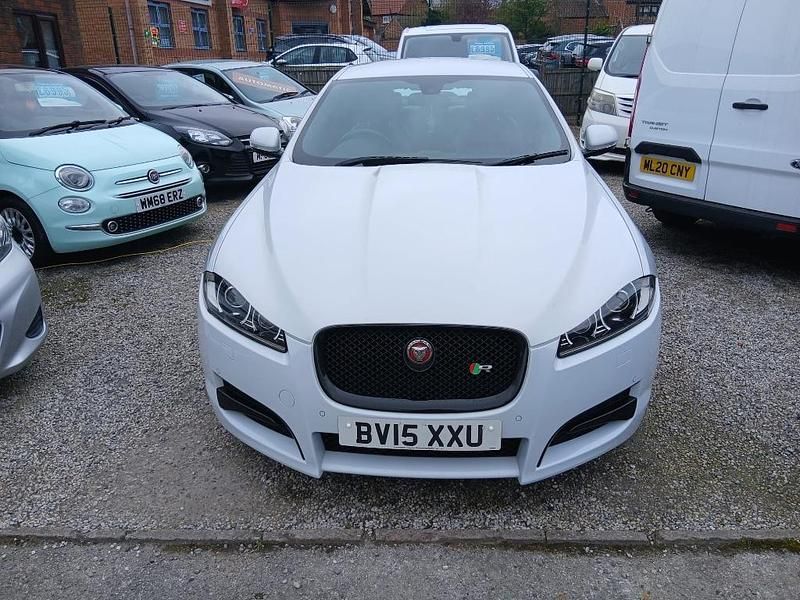 Used Jaguar XF R-Sport 200 HP (147 kW) 2015 White Sedan