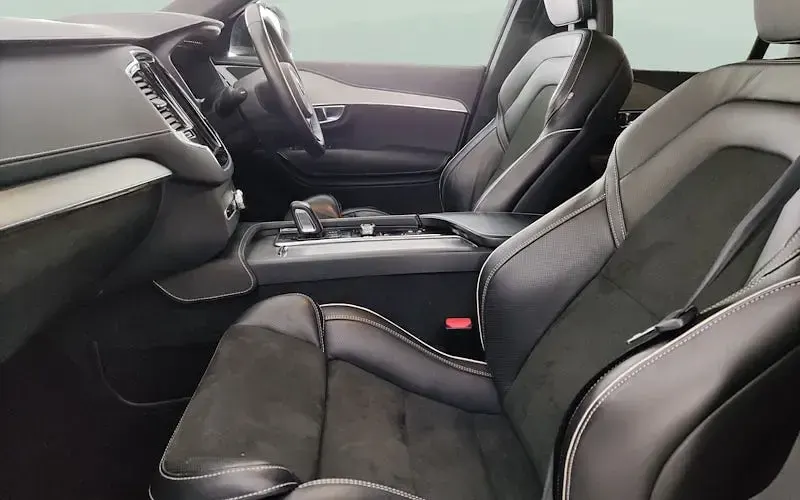 Begagnad Volvo XC90 R-Design 390 HK (286 kW) 2021 Vit SUV