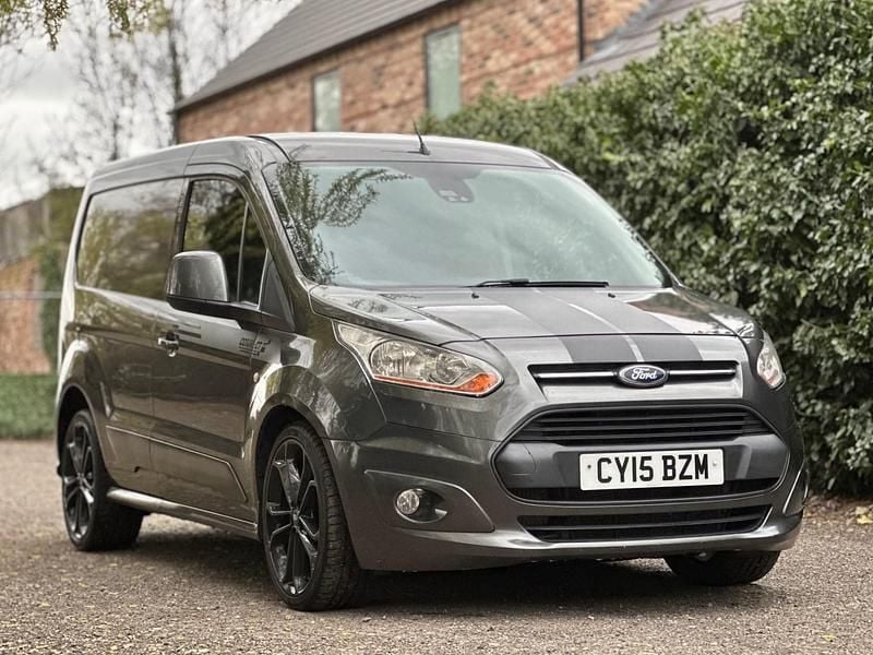 Used Ford Transit Connect Limited 115 HP (84 kW) 2015 Grey MPV