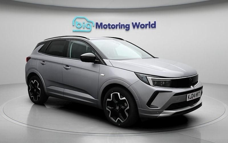 Used Vauxhall Grandland X Ultimate 131 HP (96 kW) 2024 Grey SUV